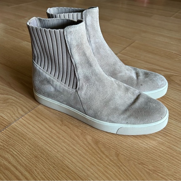 Vince Shoes - Vince Coleman Suede High Top Shoes Women’s 9.5M